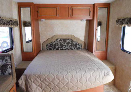 Rent RV Denver KZ Sportsmen Bed